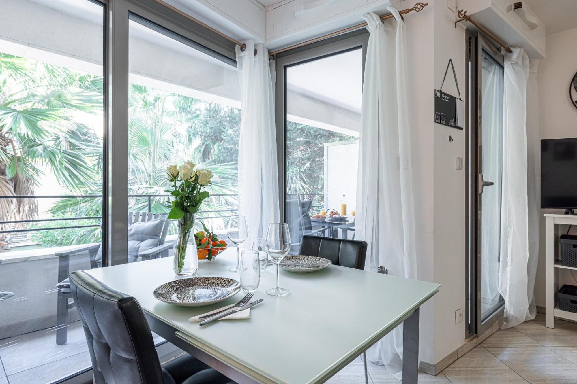 Studio Centre Terrasse Climatisation 50M Plage Menton Exterior foto